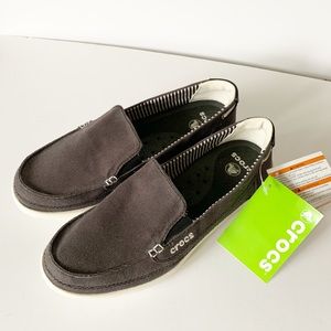 New Women’s Walu Canvas Loafer by Crocs size 9